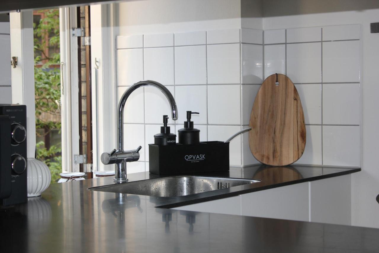 One In The Heart Of Copenhagen, With Full Kitchen Kopenhagen